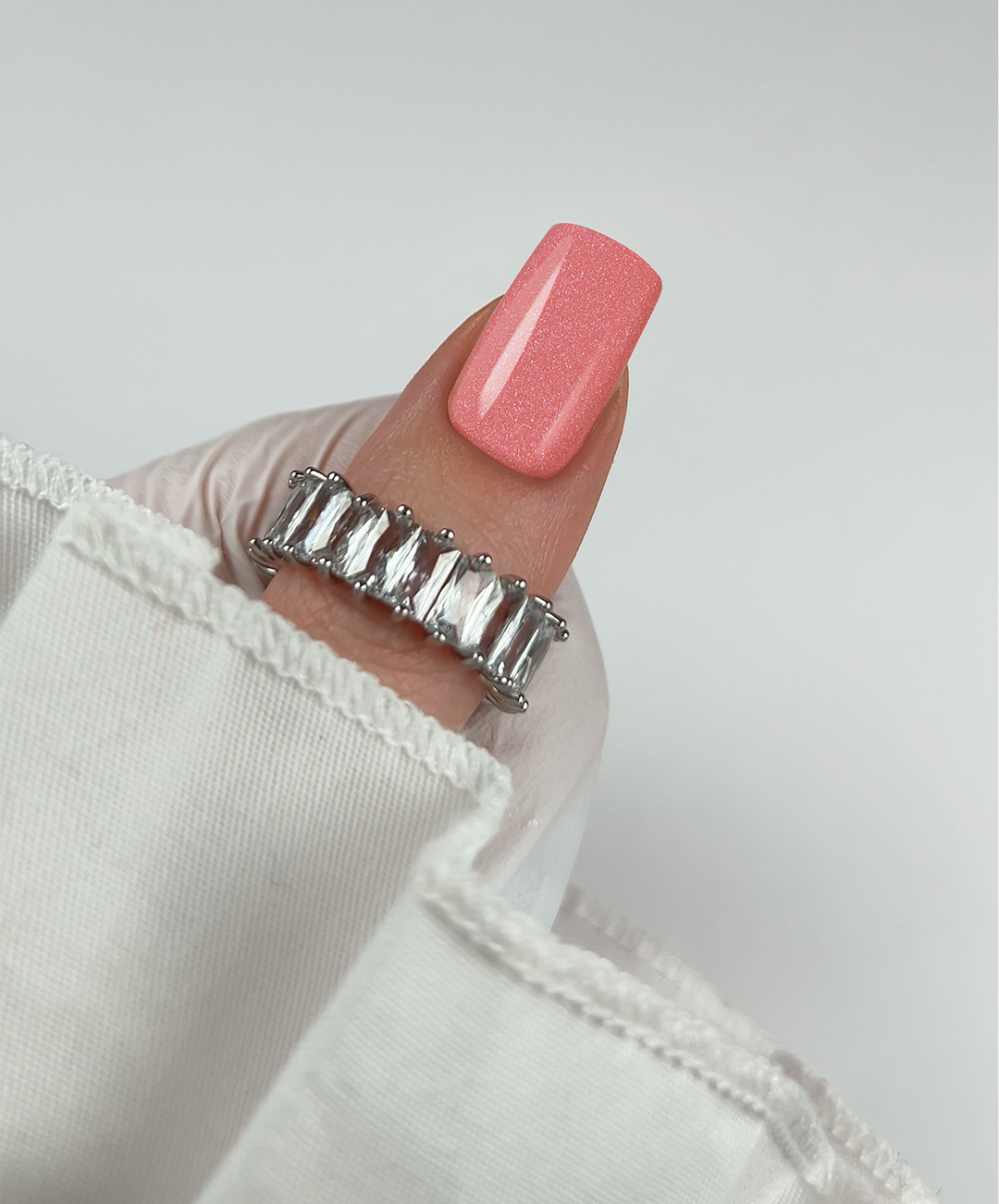 Gel Polish 114 Vibrant - Pipa Cosmetics