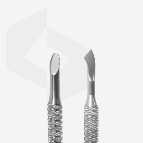 Manicure pusher EXPERT 90 TYPE 4.2 (slant pusher and bent blade)