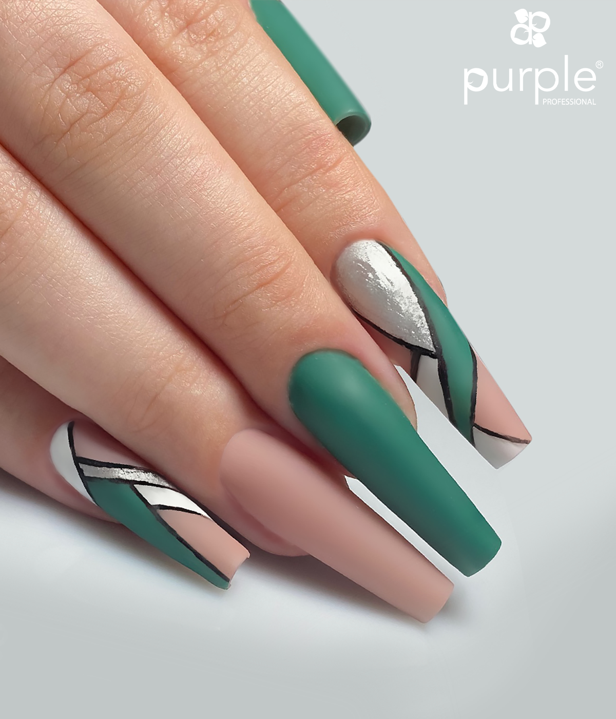 Gel Polish Build a Family - Pipa Cosmetics Purple Professional®